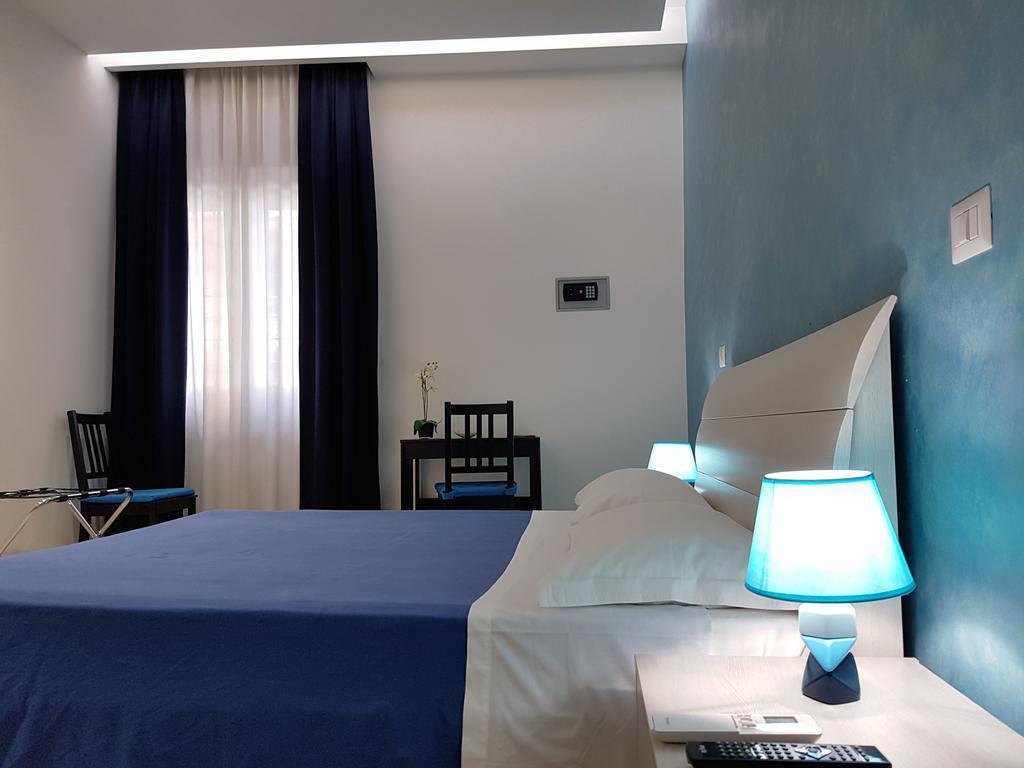 Domus Barberini Bed & Breakfast Rome Bagian luar foto