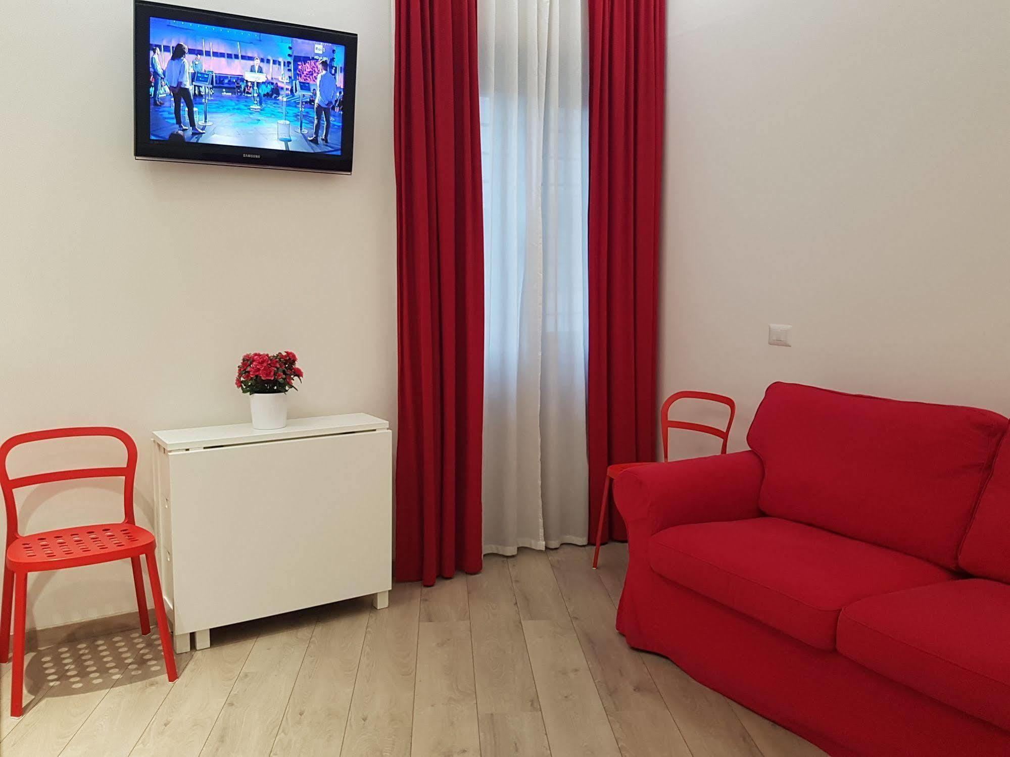 Domus Barberini Bed & Breakfast Rome Bagian luar foto