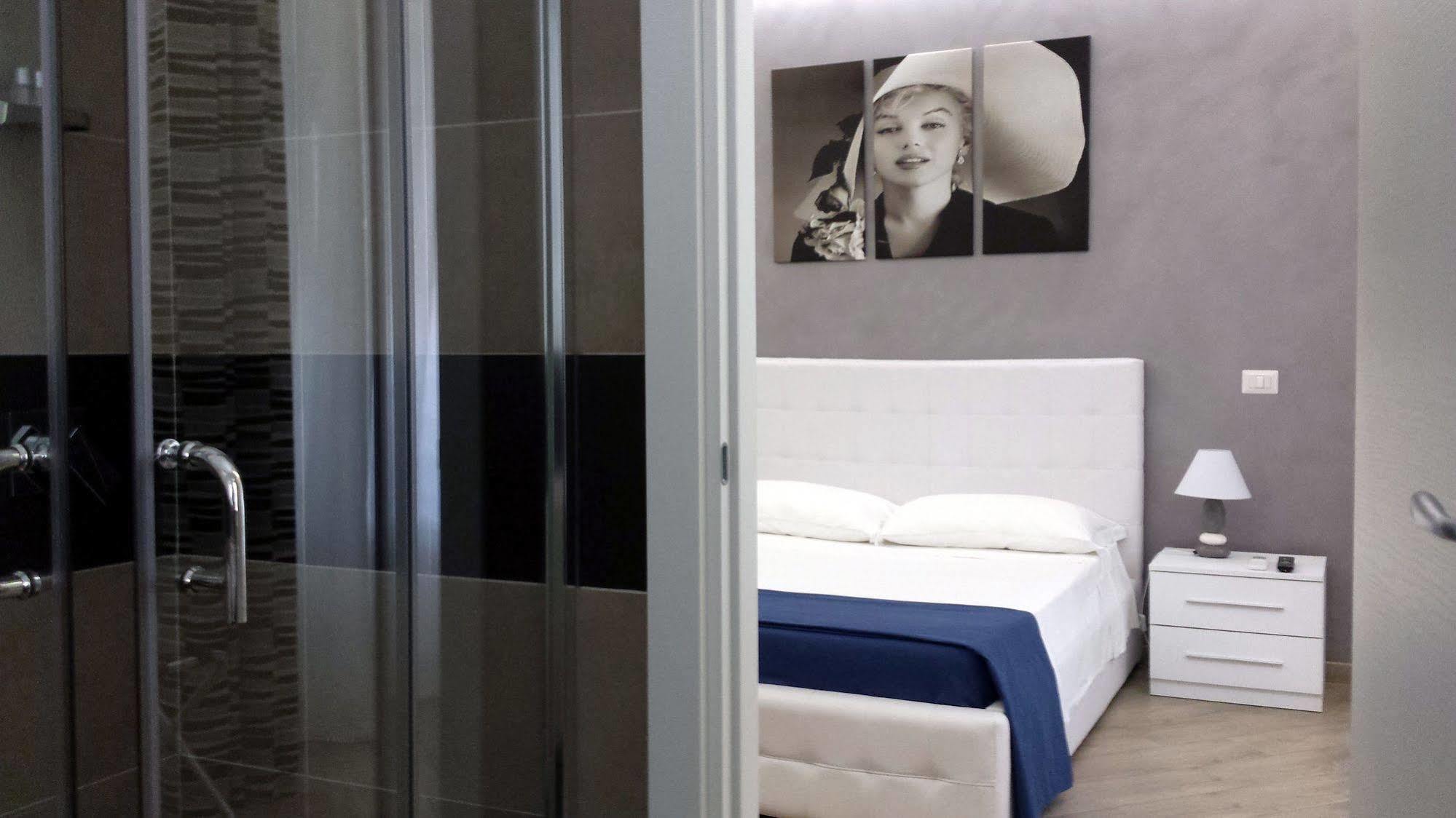 Domus Barberini Bed & Breakfast Rome Bagian luar foto