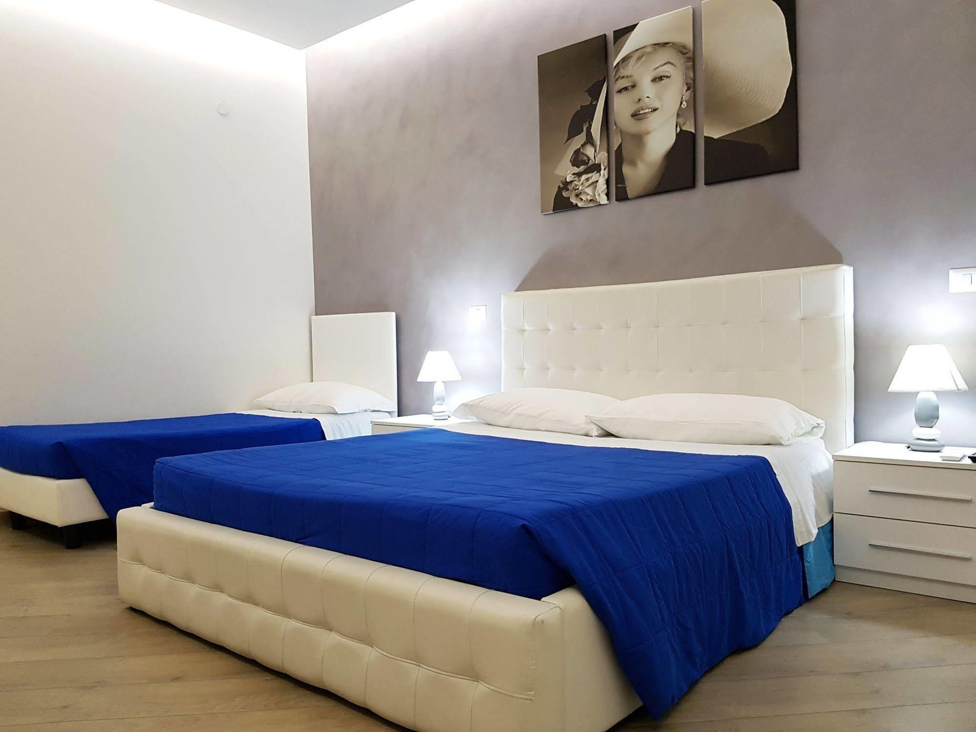 Domus Barberini Bed & Breakfast Rome Bagian luar foto