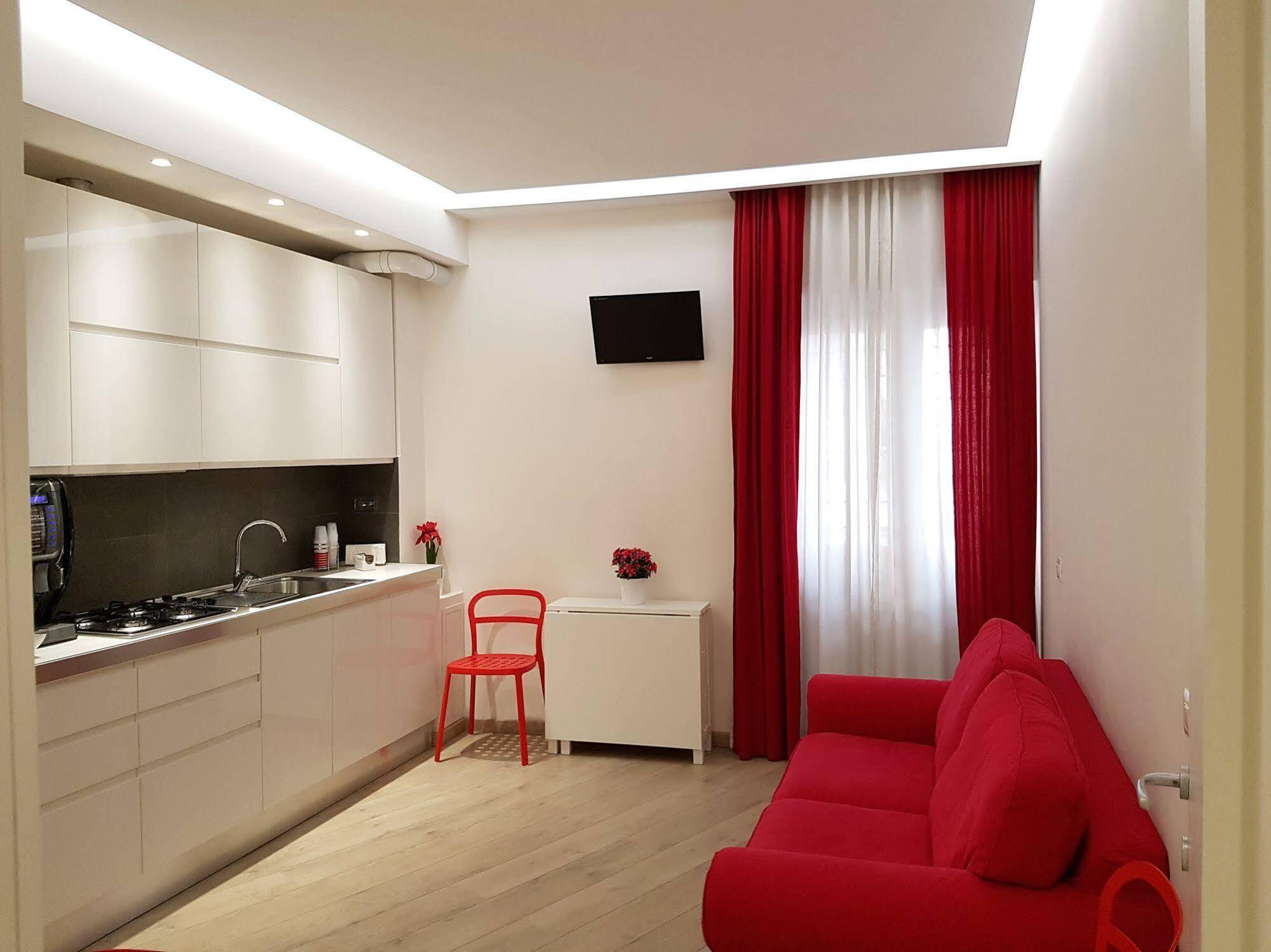 Domus Barberini Bed & Breakfast Rome Bagian luar foto